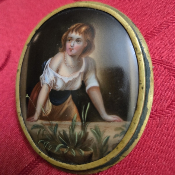 Victorian Hand-Painted Porcelain Brooch - Picture 13 of 16